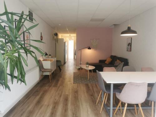 Yerseke Apartment | Yerseke Maarten & Hanh