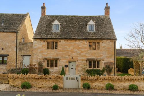 Longborough House | Yew Tree Cottage