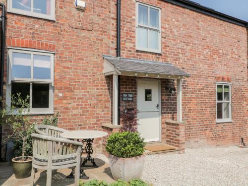South Ferriby House | Yew Tree Cottage