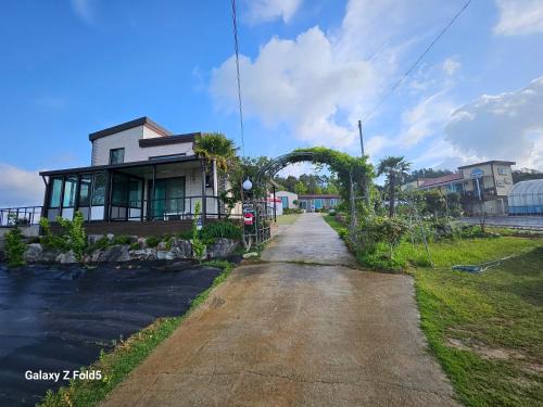 Wando Other | Yonghyun's house
