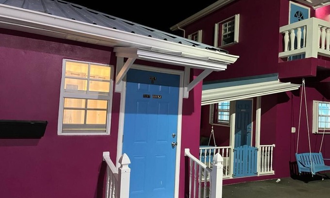 Blue Hills House | You won’t forget your time in this romantic Tiny House w/pool. Gated & Keyless!