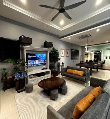 Kampung Melayu Sungai Rapat House | YouLuvHomestay Ipoh