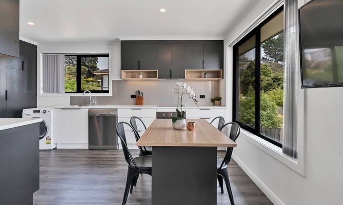 Youngtown Apartment | Youngtown Executive Apartments