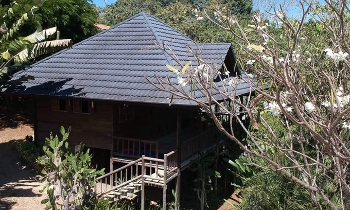 Montezuma House | Your best jungle and ocean view option in Montezuma!