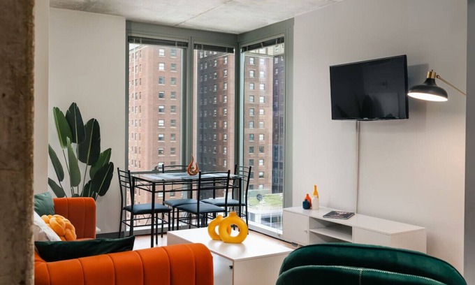 South Loop Apartment | Your Chicago get Away