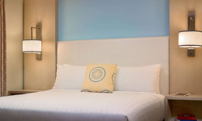 Central Business District Apartment | Your Comfort in Mind! Kitchen, Onsite Parking!