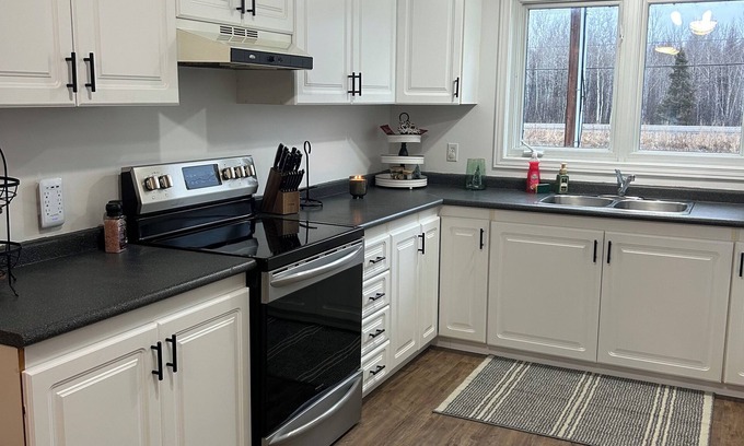 Longlac Apartment | Your Home Away from Home