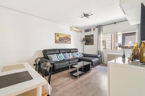 Gracia Apartment | Your Home in Barcelona Office & Gym & Parking free