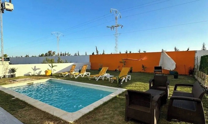 Ariana Governorate Villa | Your Oasis of Tranquility - West Gammarth
