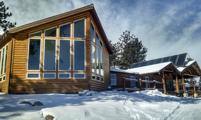 Florissant Cabin | Your scenic mountain getaway!