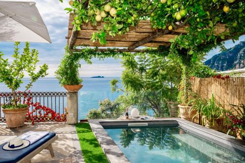 Arienzo Villa | YourHome - Villa Aldo Marino