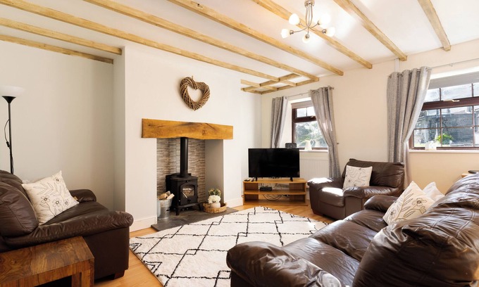 Brondini House | Ysgubor (The Barn)