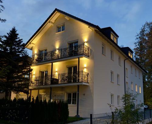 Unterallgau Apartment | YUVA HOMES am Kurpark