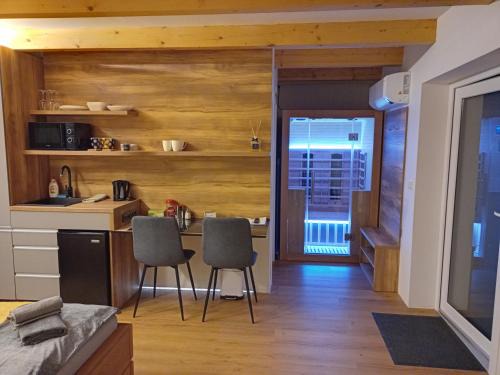 Hradec Kralove Apartment | Zahradní studio Vila Věkoše