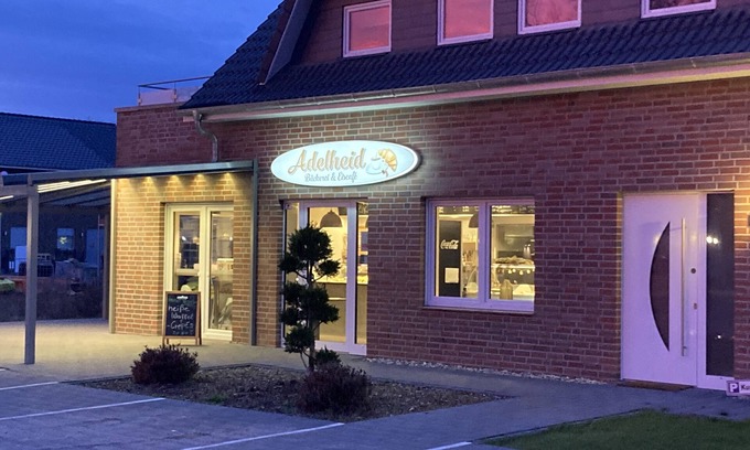 Adelheidsdorf House | Zimmer Adelheid