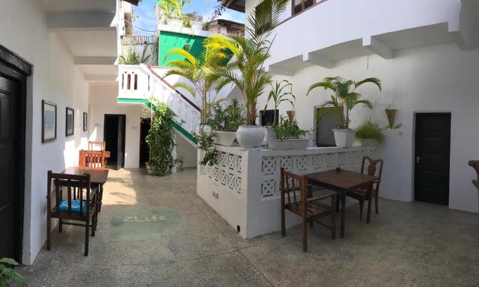 Stone Town Hostel | zLife Stone Town