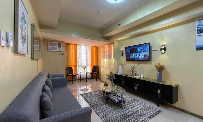 Project 8 Condo | ZnZ Abode Condominium Unit