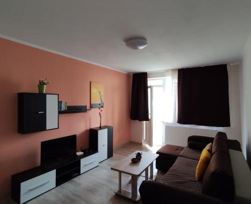 Turda Apartment | Zoldrebi apartment