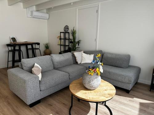 Yerseke Apartment | Zoute huisje West