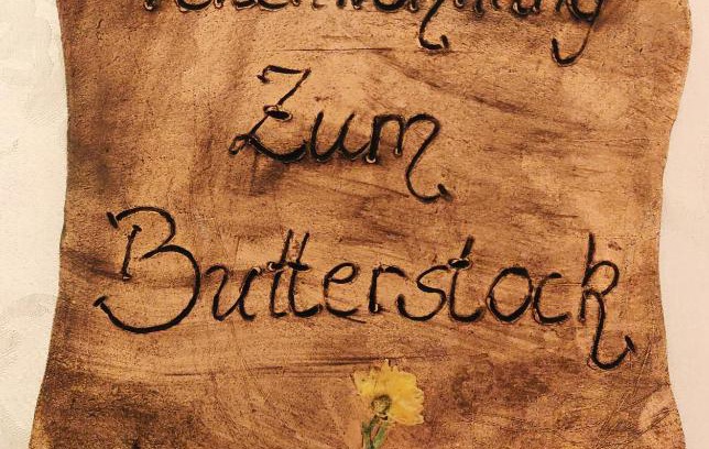 Schkopau Apartment | Zum-Butterstock
