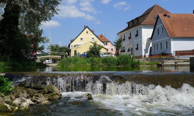 Kallmunz House | Zum Weißen Rössl