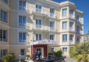 Hôtel Carlton