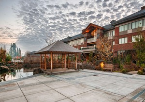 Best Western Premier Boulder Falls Inn