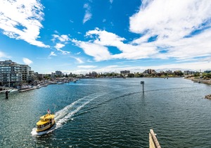 Victoria Regent Waterfront Hotel & Suites