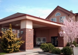 Best Western Plus Park Place Inn & Suites
