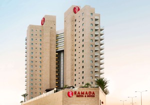 Ramada Hotel & Suites by Wyndham Netanya