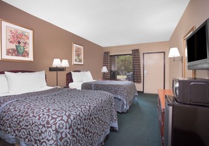 Days Inn by Wyndham Dublin GA