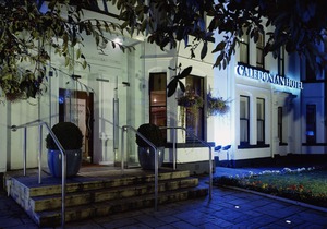 Caledonian Hotel