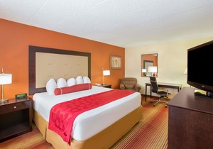 Ramada by Wyndham Kearney