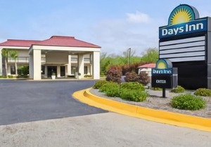 Days Inn by Wyndham Dublin GA