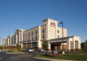 Hampton Inn & Suites Indianapolis-Airport
