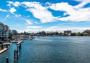 Victoria Regent Waterfront Hotel & Suites