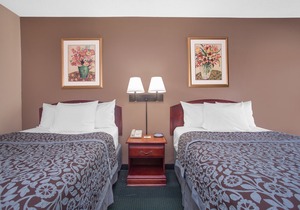 Days Inn by Wyndham Dublin GA