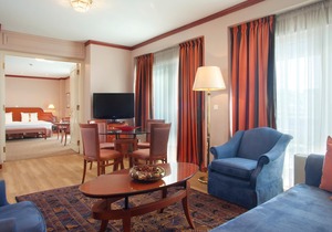Holiday Inn Thessaloniki, an Ihg Hotel