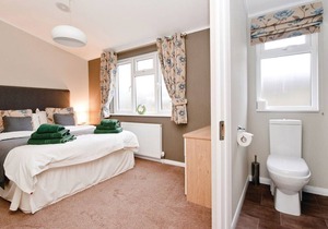 2 bedroom accommodation in Overseal, Nr Ashby-de-la-Zouch
