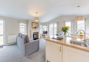 2 bedroom accommodation in Overseal, Nr Ashby-de-la-Zouch