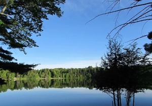 TURTLE COVE (on Town Lake)-Ideal location! Pictured Rocks 30 minutes away
