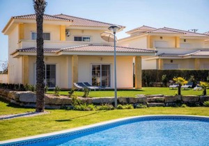 D03 - Luxury Gold Villa