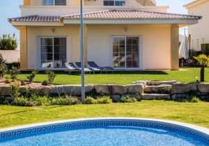 D03 - Luxury Gold Villa