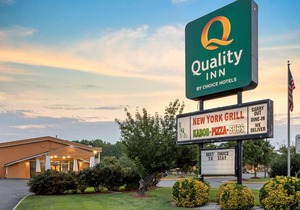 Quality Inn Fredericksburg near Historic Downtown