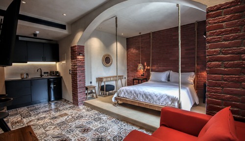 Premium Suite, Hot Tub, Mountain View