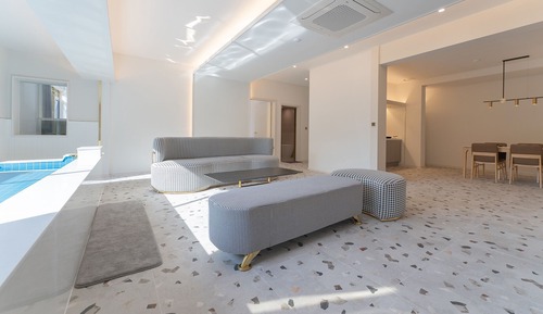 Signature Penthouse