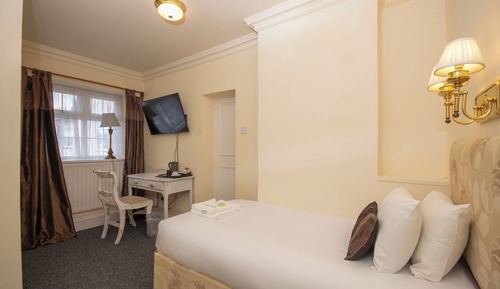 Standard Single Room