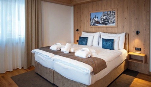 Exclusive Room