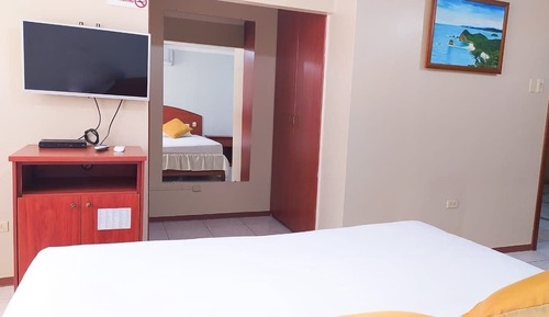 Executive Studio Suite