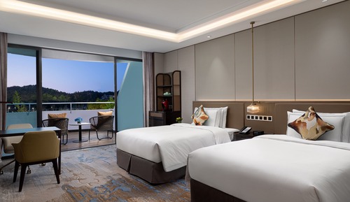 Panoramic Twin Room